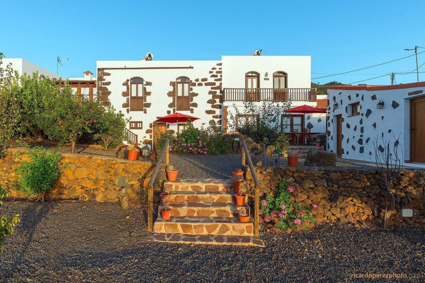 Las Casas Del Abuelito Julian & La Abuela Leonor Isora Dış mekan fotoğraf